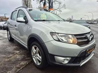 Gebraucht Dacia Sandero Prestige 90 PS (66 kW) 2013 Platingrau SUV