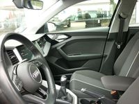 Second-hand Audi A1 Basis 128 CP (94 kW) 2020 Albastru SUV