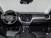 Gebraucht Volvo XC60 Inscription 250 PS (183 kW) 2020 Mussel blue SUV