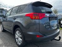 gebraucht Toyota RAV4 START Edition 4x4 2 Hand Allrad Navi