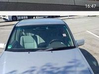 Gebraucht Mercedes 180 122 PS (89 kW) 1997 Silber Limousine