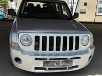 Gebraucht Jeep Patriot 163 PS (119 kW) 2010 Silber SUV