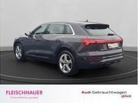 Gebraucht Audi Q8 e-tron Advanced 158 kW (215 PS) 2024 Grau (magnetgrau) SUV