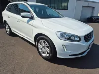 Gebraucht Volvo XC60 Kinetic 150 PS (110 kW) 2016 Weiß SUV