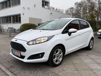 Gebraucht Ford Fiesta SYNC Edition 80 PS (58 kW) 2014 Weiß Kleinwagen
