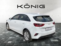 Gebraucht Kia Ceed Edition 7 101 PS (74 kW) 2023 Weiß Kleinwagen