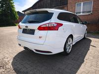 Gebraucht Ford Focus ST 250 PS (183 kW) 2014 Weiß Kombi