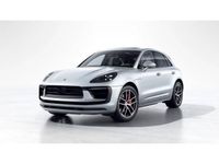 Gebraucht Porsche Macan 381 PS (280 kW) 2023 Dolomitsilbermetallic (metallic) SUV