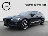 Gebraucht Volvo V60 145 PS (106 kW) 2025 Kombi