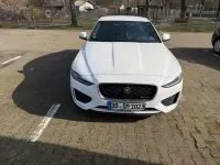 Gebraucht Jaguar XE R-Dynamic 204 PS (150 kW) 2021 Weiß Limousine