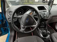 Gebraucht Ford Fiesta Titanium 125 PS (91 kW) 2013 Blau Limousine