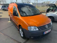Używany VW Caddy Maxi 105 KM (77 kW) 2010 Pomarańczowy Minivan