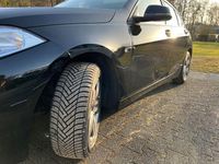 Gebraucht BMW 118 Advantage 140 PS (102 kW) 2020 Schwarz Kleinwagen