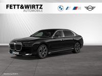 Gebraucht BMW 750e 489 PS (359 kW) 2024 Saphirschwarz metallic Limousine