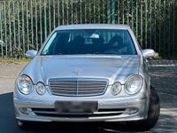 Gebraucht Mercedes E270 177 PS (130 kW) 2002 Silber Limousine