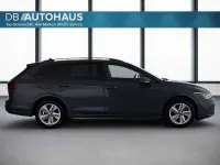 Gebraucht VW Golf VIII Business 150 PS (110 kW) 2024 Grau Kombi