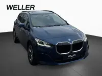 Gebraucht BMW 230e Active Tourer Performance 326 PS (239 kW) 2022 Phytonicblau (blau) Van / Kleinbus