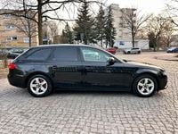 Gebraucht Audi A4 140 PS (102 kW) 2010 Schwarz Kombi