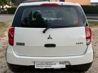 Gebraucht Mitsubishi Colt 95 PS (69 kW) 2011 Weiß Kleinwagen