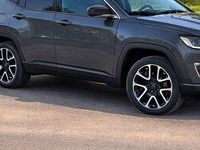 Gebraucht Jeep Compass Limited 170 PS (125 kW) 2019 Grau SUV