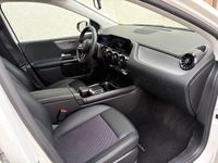 Gebraucht Mercedes B250e 218 PS (160 kW) 2021 Weiß Van / Kleinbus