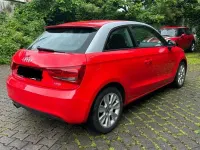 Gebraucht Audi A1 Ambiente 122 PS (89 kW) 2012 Rot Kleinwagen