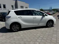 Gebraucht Toyota Verso Life 147 PS (108 kW) 2014 Weiß Van / Kleinbus
