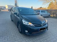 Gebraucht Toyota Verso 112 PS (82 kW) 2016 Schwarz Van / Kleinbus
