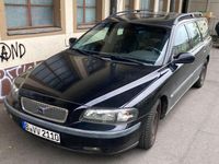 Gebraucht Volvo V70 140 PS (102 kW) 2002 Schwarz Kombi