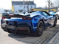 Gebraucht Ferrari SF90 2023 Blau Cabrio