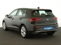 Gebraucht VW Golf Style 150 PS (110 kW) 2024 Uranograu SUV