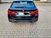 Gebraucht BMW 520 Performance 190 PS (139 kW) 2019 Schwarz Kombi