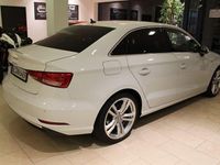 Gebraucht Audi A3 S-Line 116 PS (85 kW) 2019 Weiß Limousine