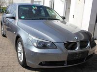 Gebraucht BMW 530 231 PS (169 kW) 2006 Silbergrau metallic Kombi