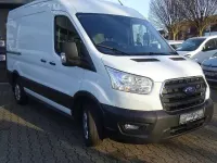 Gebraucht Ford Transit Trend 131 PS (96 kW) 2022 Frostweiß Van