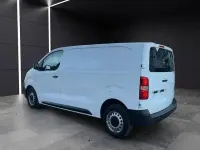 Käytetty Citroën Jumpy Business Class 122 HP (89 kW) 2017 Valkoinen Tila-auto