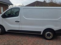 Gebraucht Opel Vivaro 121 PS (88 kW) 2018 Weiß Van / Kleinbus