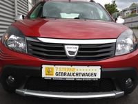 Gebraucht Dacia Sandero Stepway 84 PS (61 kW) 2012 Rot metallic Kleinwagen