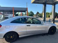 Gebraucht Mercedes C180 143 PS (105 kW) 2006 Grau Coupé