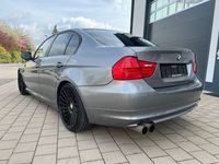gebraucht BMW 320 i Exclusive