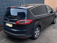 Gebraucht Ford S-MAX 163 PS (119 kW) 2014 Schwarz Van / Kleinbus