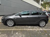 Usata Opel Astra 2009 Grigio Coupé