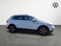 Gebraucht VW Tiguan Elegance 150 PS (110 kW) 2023 Weiß SUV