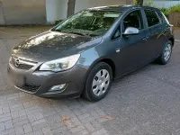 Gebraucht Opel Astra 90 PS (66 kW) 2012 Braun Kleinwagen