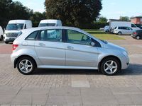 Gebraucht Mercedes B170 116 PS (85 kW) 2006 Silber Van / Kleinbus