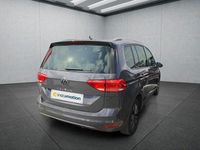 Gebraucht VW Touran 150 PS (110 kW) 2024 Grau Van / Kleinbus