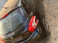 Gebraucht Peugeot 208 80 PS (58 kW) 2013 Schwarz Kleinwagen