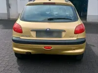 Gebraucht Peugeot 206 75 PS (55 kW) 2002 Gold Kleinwagen