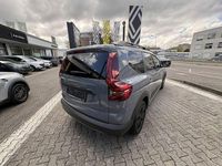 Gebraucht Dacia Jogger Extreme 94 PS (69 kW) 2024 Grau Van / Kleinbus
