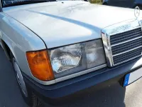 Gebraucht Mercedes 190 122 PS (89 kW) 1984 Silber Limousine